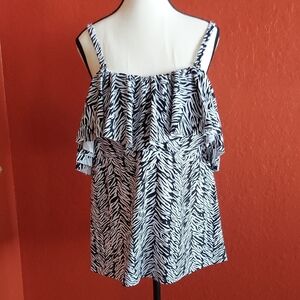 Island Escape Black and White Zebra Tankini Top 20W NWT